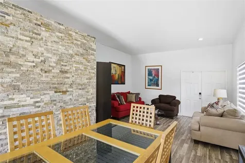 4351 Foxtail Lane Weston FL 33331