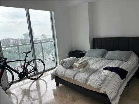 79 SW 12th Street Miami FL 33130