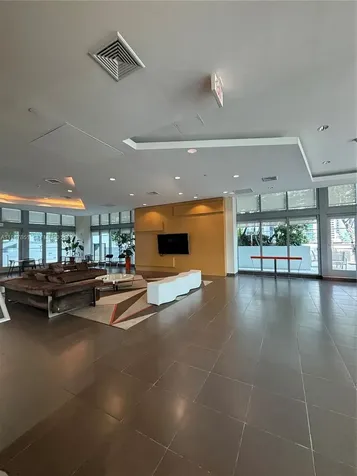 79 SW 12th Street Miami FL 33130