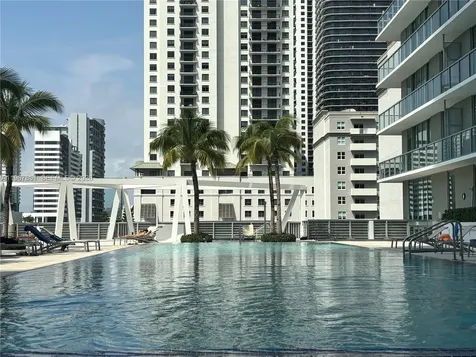 79 SW 12th Street Miami FL 33130