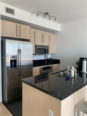 79 SW 12th Street Miami FL 33130