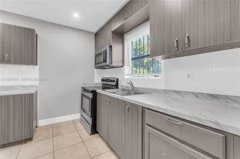 6940 NW 6th Court Miami FL 33150