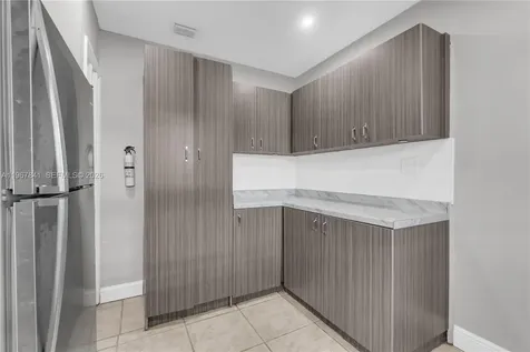 6940 NW 6th Court Miami FL 33150