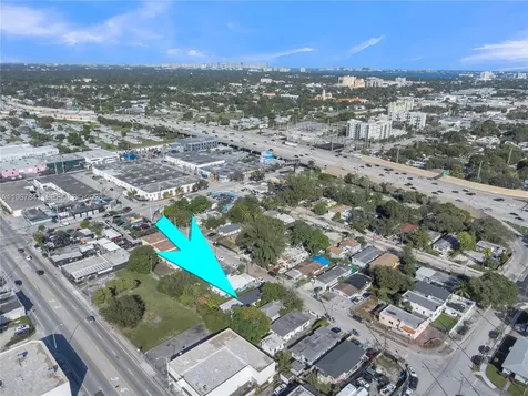 6940 NW 6th Court Miami FL 33150