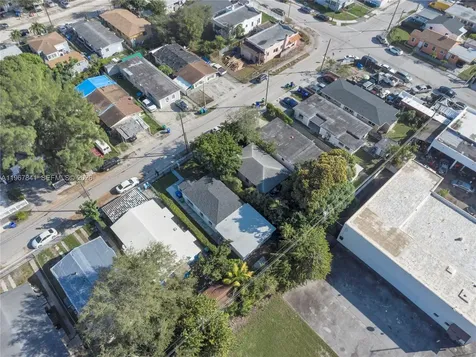 6940 NW 6th Court Miami FL 33150
