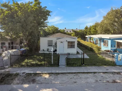6940 NW 6th Court Miami FL 33150