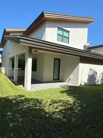 10376 NW 76th Terrace Doral FL 33178