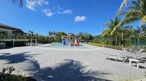 10376 NW 76th Terrace Doral FL 33178