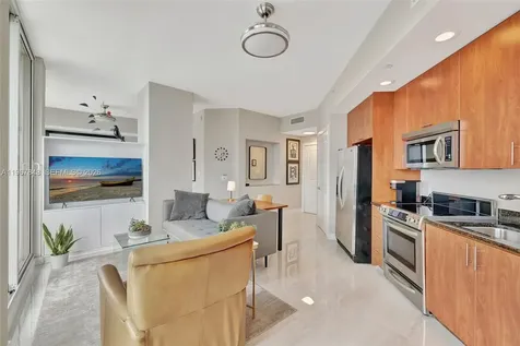 315 NE 3rd Avenue Fort Lauderdale FL 33301