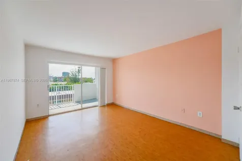 8000 Harding Avenue Miami Beach FL 33141