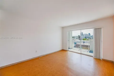 8000 Harding Avenue Miami Beach FL 33141