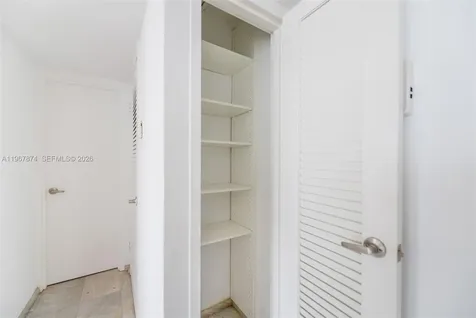 8000 Harding Avenue Miami Beach FL 33141