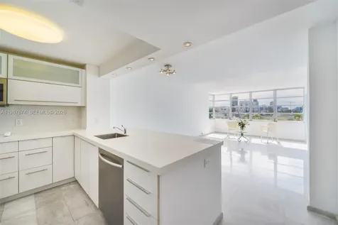 8000 Harding Avenue Miami Beach FL 33141