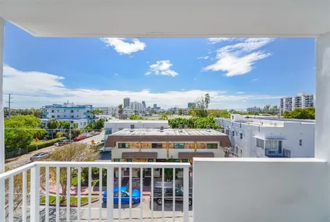 8000 Harding Avenue Miami Beach FL 33141