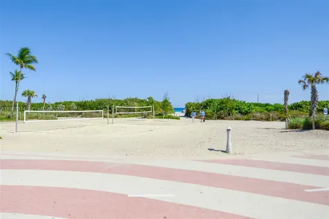 8000 Harding Avenue Miami Beach FL 33141
