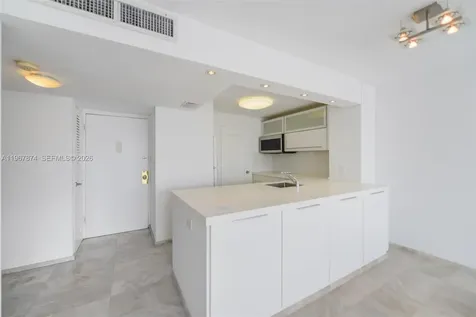 8000 Harding Avenue Miami Beach FL 33141