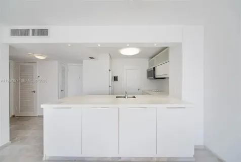 8000 Harding Avenue Miami Beach FL 33141