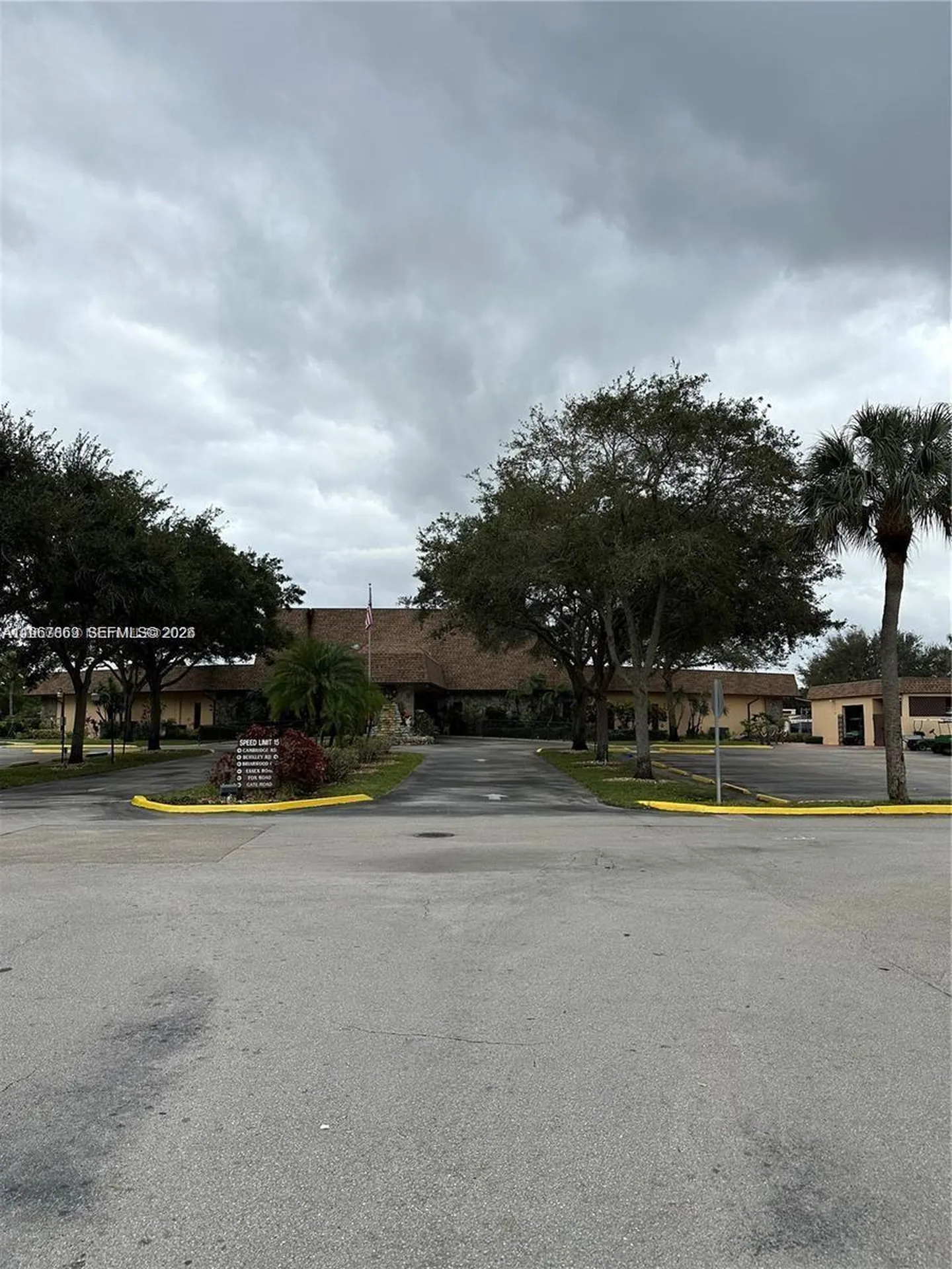 200 Ashbury Road Hollywood FL 33024