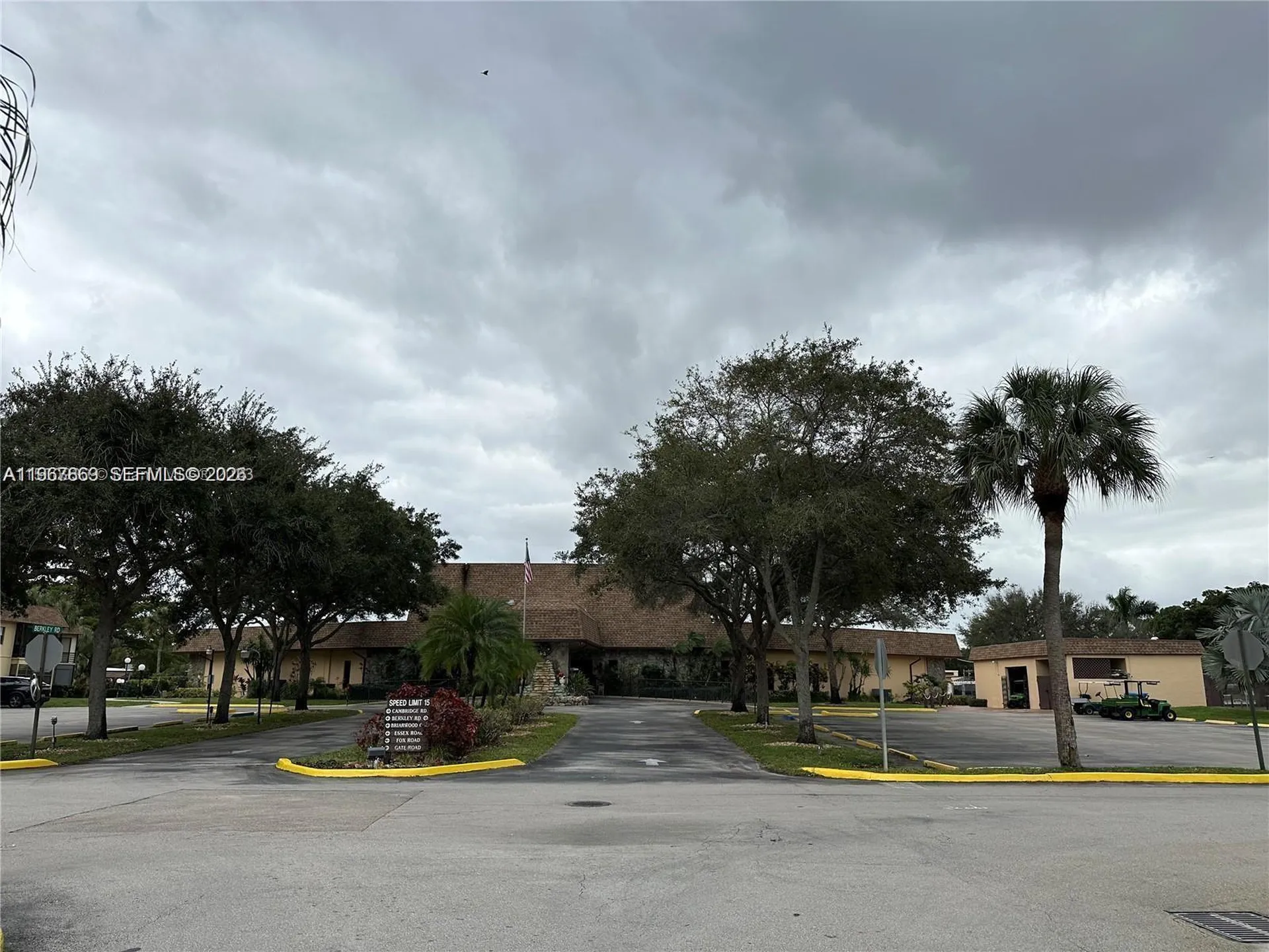 200 Ashbury Road Hollywood FL 33024