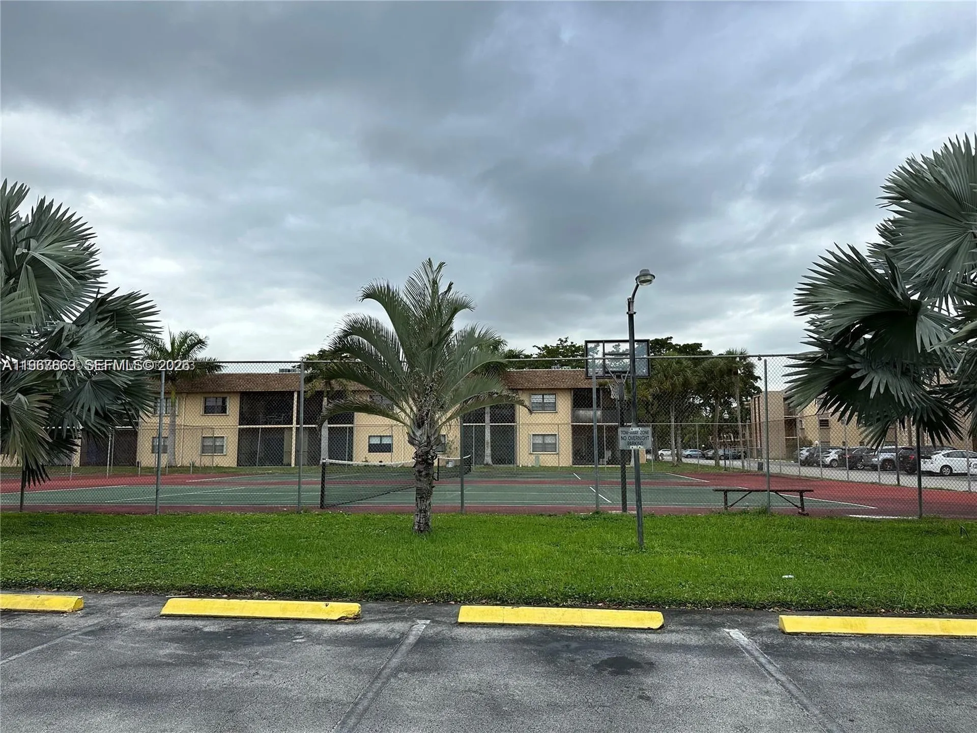 200 Ashbury Road Hollywood FL 33024