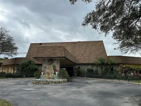 200 Ashbury Road Hollywood FL 33024