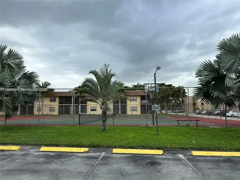 200 Ashbury Road Hollywood FL 33024