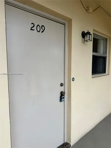 200 Ashbury Road Hollywood FL 33024