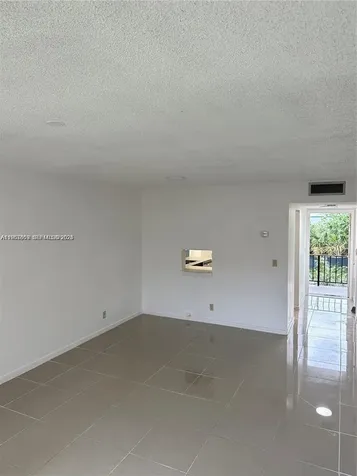 200 Ashbury Road Hollywood FL 33024
