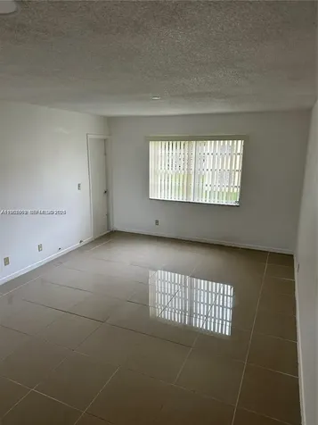 200 Ashbury Road Hollywood FL 33024