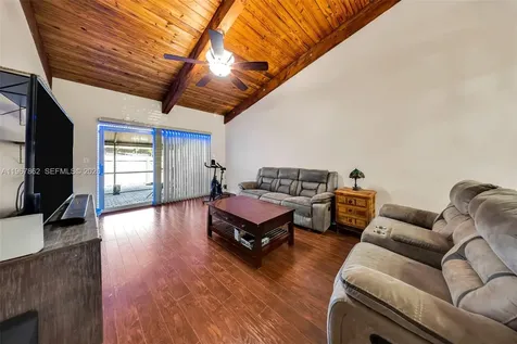10341 Orange Court Pembroke Pines FL 33026