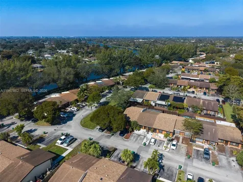 10341 Orange Court Pembroke Pines FL 33026