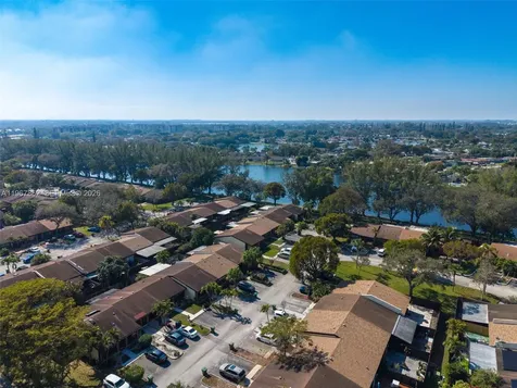10341 Orange Court Pembroke Pines FL 33026