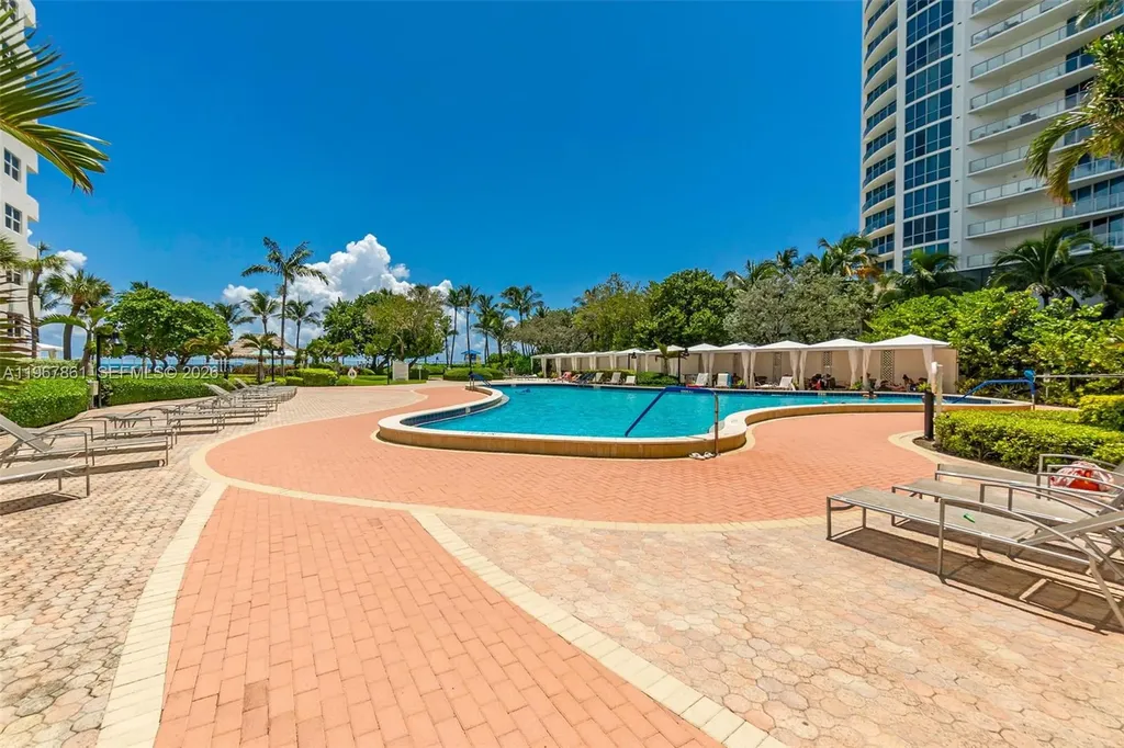 3000 S Ocean Drive Hollywood FL 33019