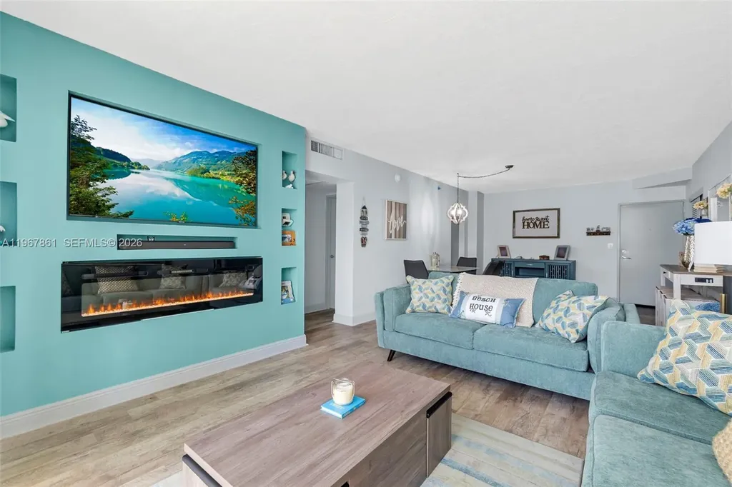 3000 S Ocean Drive Hollywood FL 33019