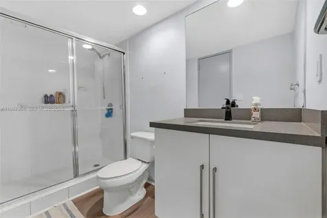 3000 S Ocean Drive Hollywood FL 33019