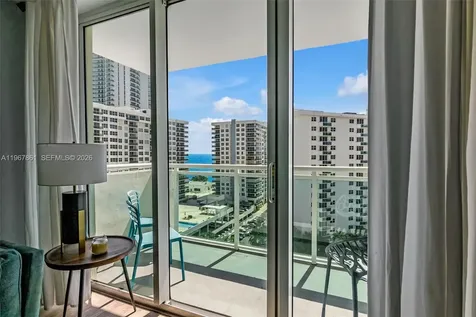 3000 S Ocean Drive Hollywood FL 33019