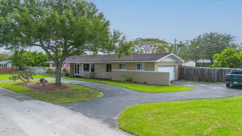 9750 SW 143rd Drive Miami FL 33176