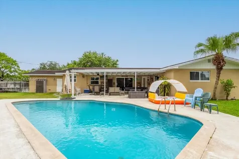 9750 SW 143rd Drive Miami FL 33176