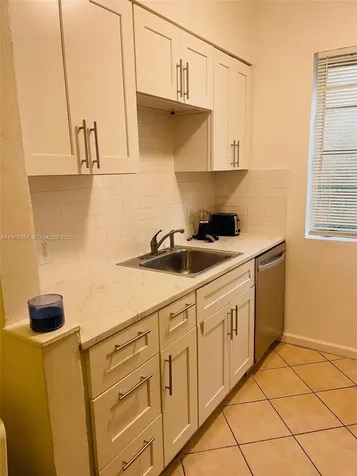 1611 Euclid Avenue Miami Beach FL 33139