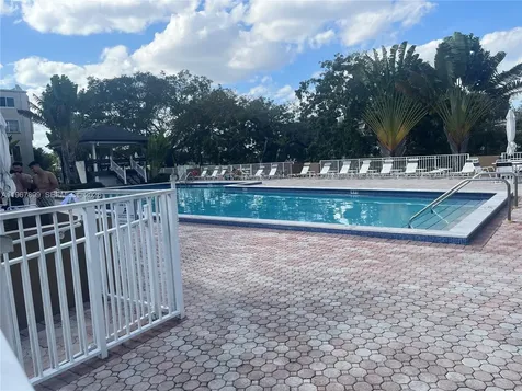 7705 SW 86th Street Miami FL 33143