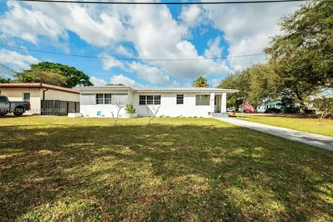 296 Navajo Street Miami Springs FL 33166