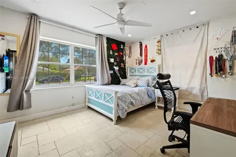 296 Navajo Street Miami Springs FL 33166