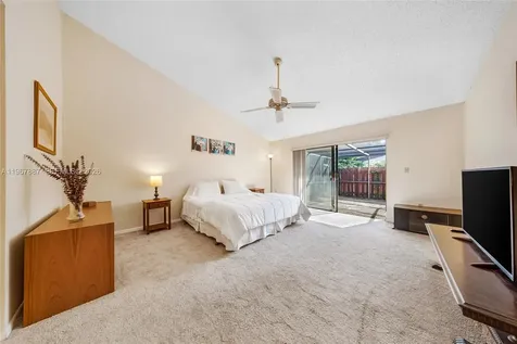 567 NE 199th Terrace Miami FL 33179