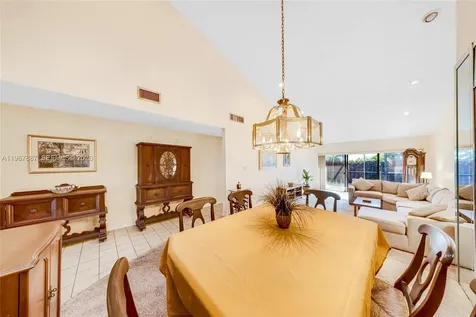 567 NE 199th Terrace Miami FL 33179