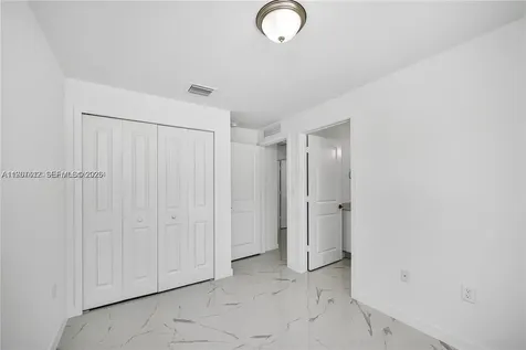 673 NW 14th Street Florida City FL 33034