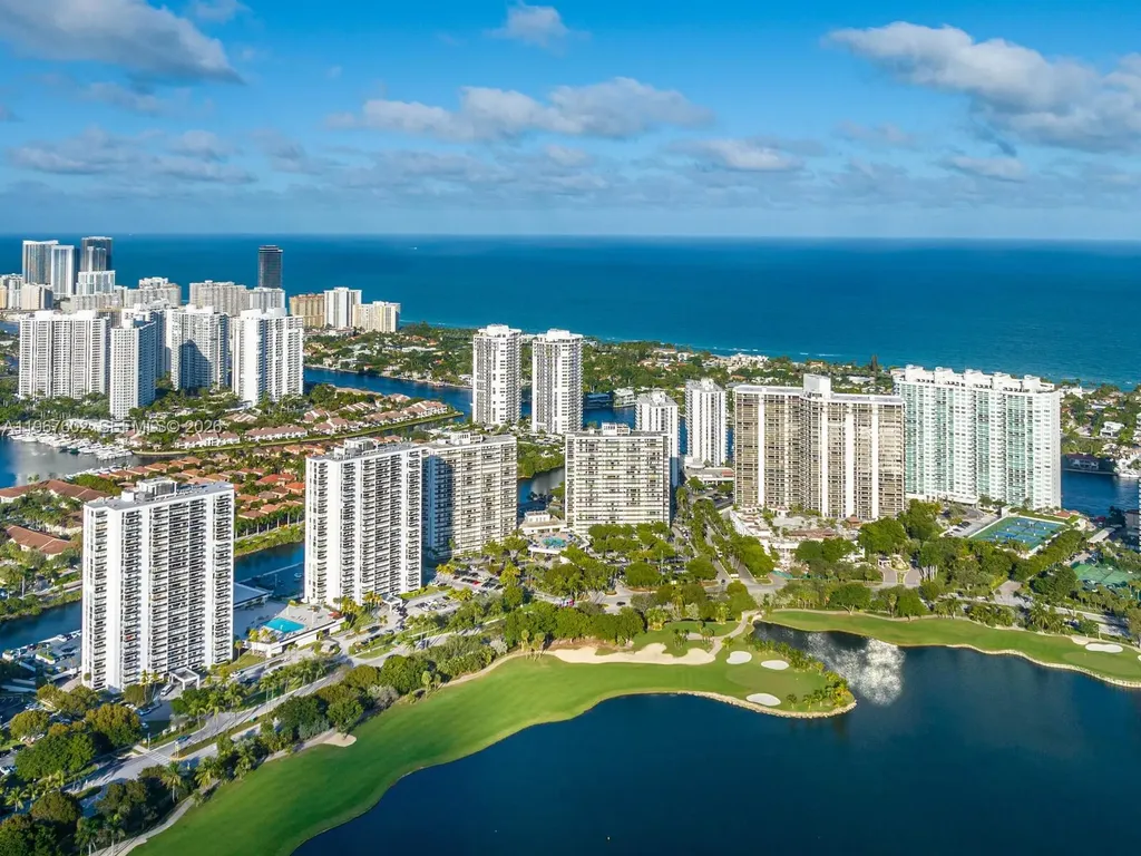 20505 E Country Club Drive Aventura FL 33180