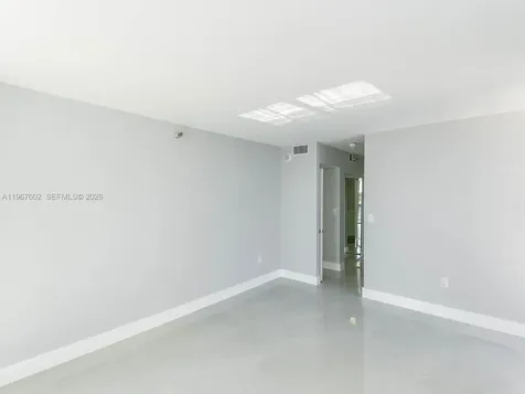 20505 E Country Club Drive Aventura FL 33180