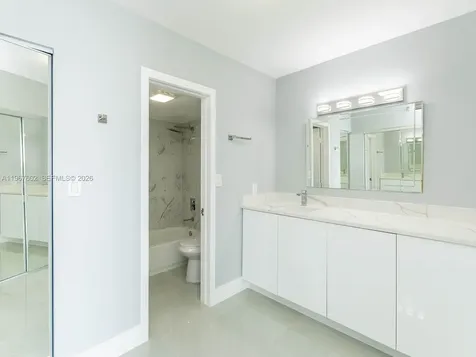 20505 E Country Club Drive Aventura FL 33180
