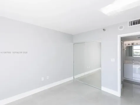 20505 E Country Club Drive Aventura FL 33180