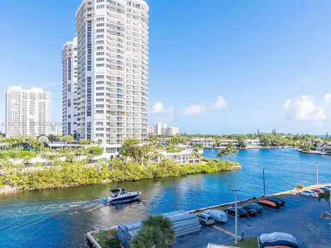 20505 E Country Club Drive Aventura FL 33180